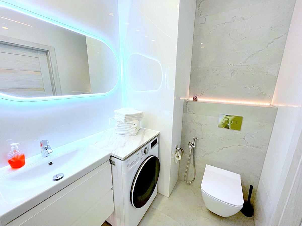 ורוצלב Apartament Z Tarasem I Widokiem Na Odre מראה חיצוני תמונה