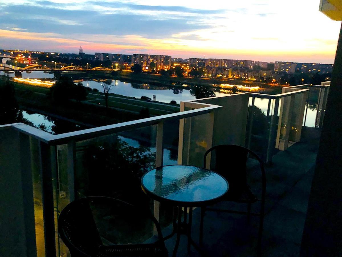 ורוצלב Apartament Z Tarasem I Widokiem Na Odre מראה חיצוני תמונה